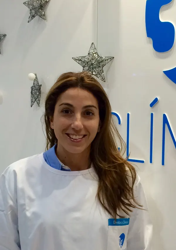Dra. Elizabeth Oliveira, ortodontista da Clínica 3G
